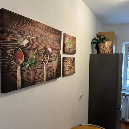 Living Lu - Cosy Two - Netflix - Naehe Mannheim - Basf - 2 *